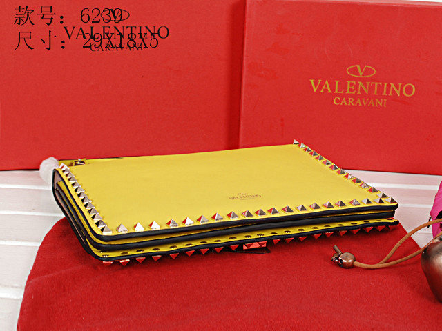 2014 Valentino Garavani rockstud shoulder bag 6239 yellow